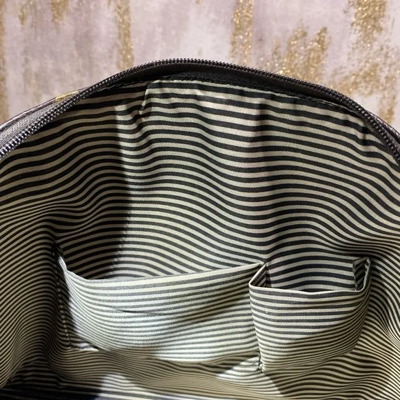 Beverly Hills Polo Club Heritage Elegant Brown & Tan Satchel - Picture 7 of 8